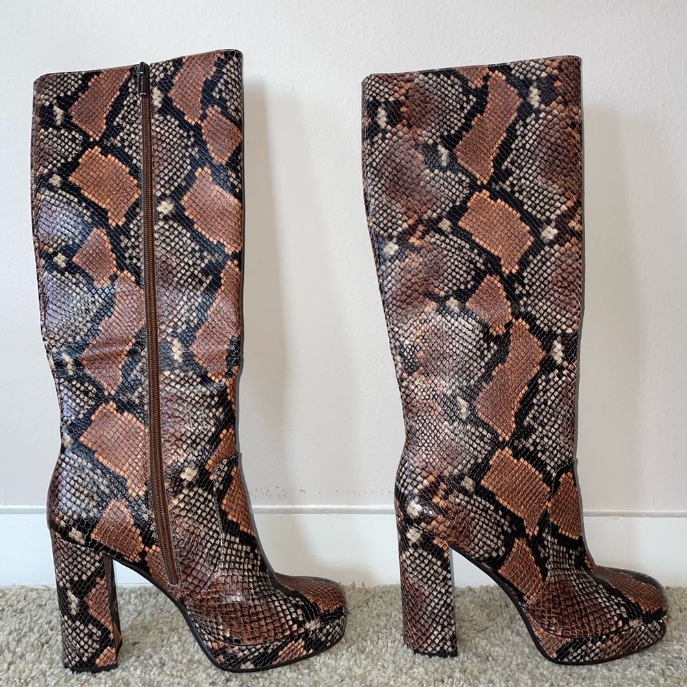 Brand New Vince Camuto Python Knee Boots